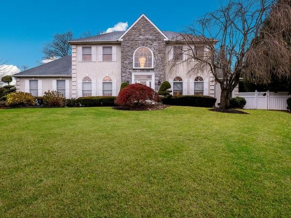 15 LORI LANE, HUNTINGDON VALLEY, PA 19006