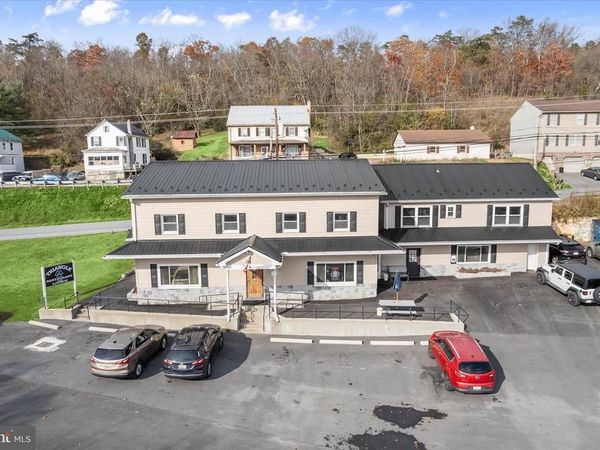 200 E MAIN STREET, HANCOCK, MD 21750