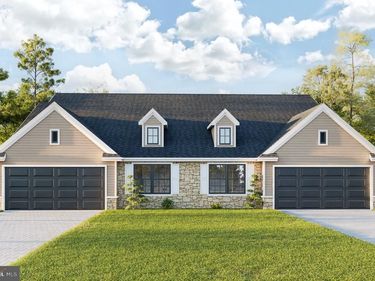 120 HILLARD FIELD, LANCASTER, PA 17603