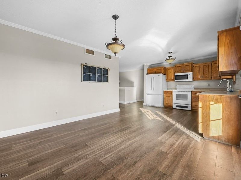 2656 Westville Lake Road, Beloit, OH 44609 Photo 12