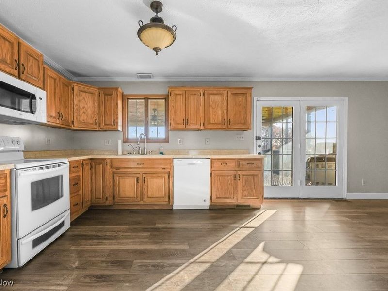 2656 Westville Lake Road, Beloit, OH 44609 Photo 8