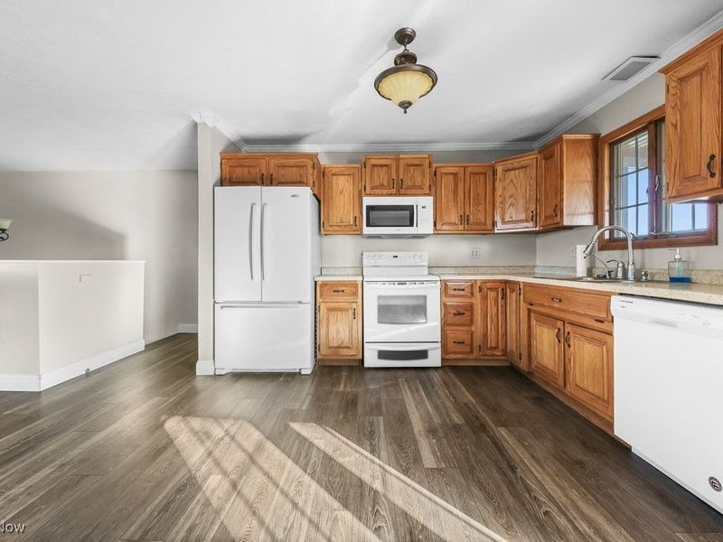 2656 Westville Lake Road, Beloit, OH 44609 Photo 9