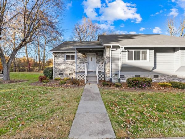 201 Wellington Hills Circle, Salisbury, NC 28147