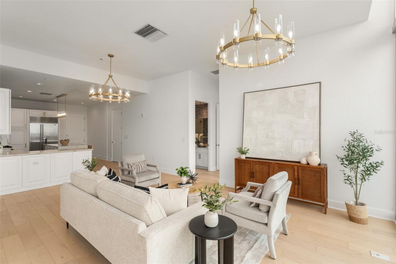 150 E Robinson Street, Unit PH3504, Orlando, FL 32801 Photo