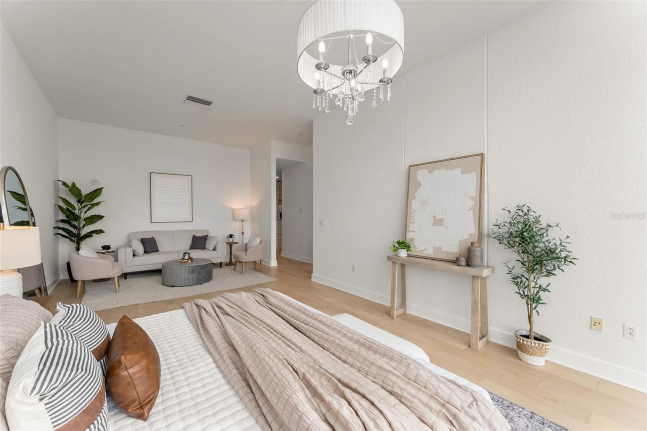 150 E Robinson Street, Unit PH3504, Orlando, FL 32801 Photo