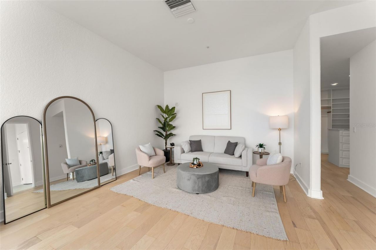 150 E Robinson Street, Unit PH3504, Orlando, FL 32801 Photo