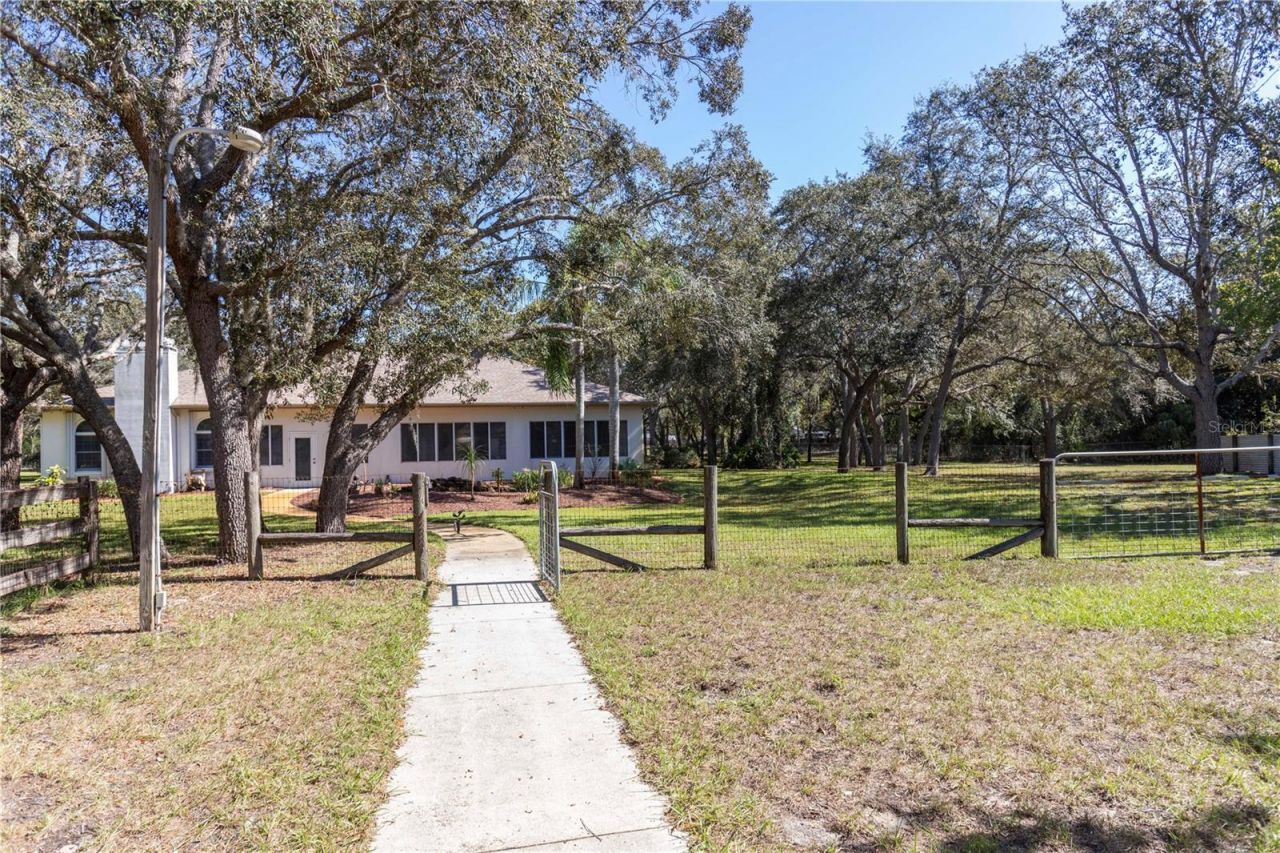 10837 Osceola Drive, New Port Richey, FL 34654 Photo