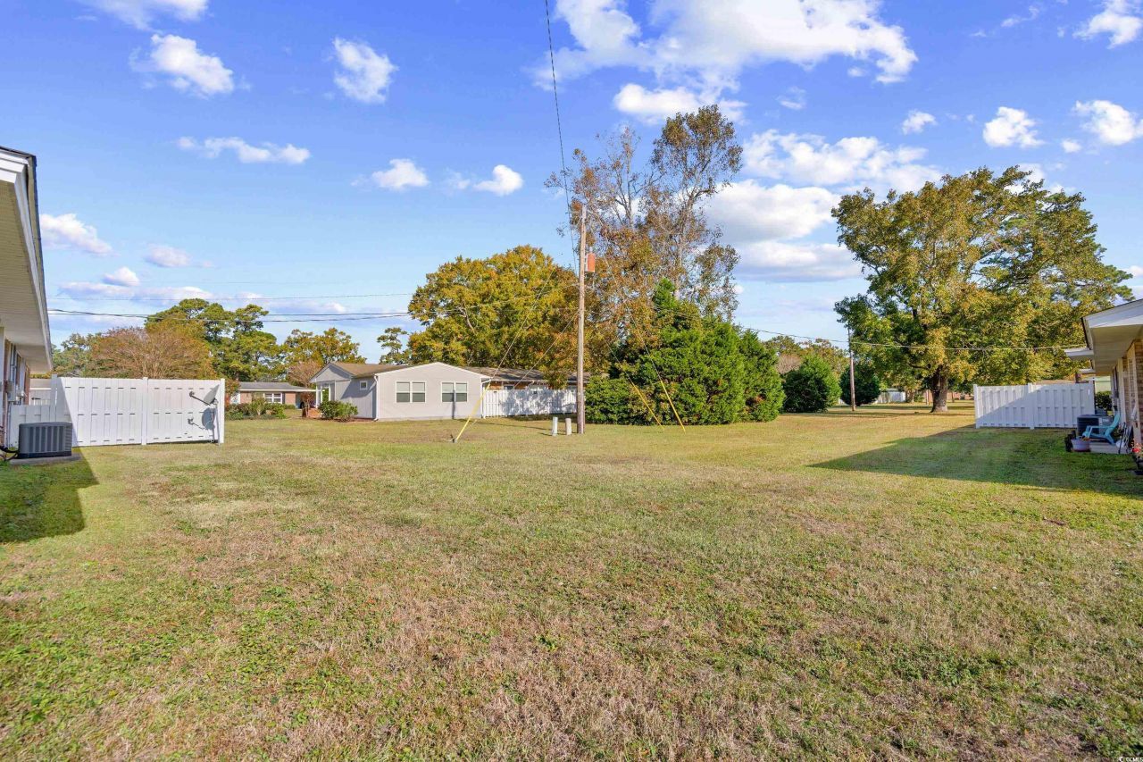 3766 Spruce Dr. Photo 27