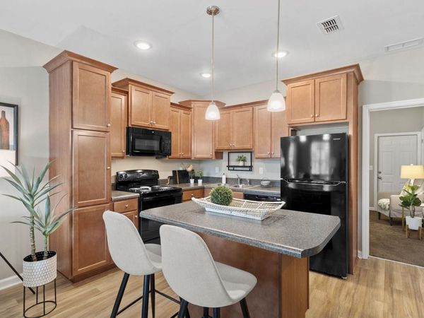 2017 Tyson Green Avenue, Unit 202, Tallahassee, FL 32310