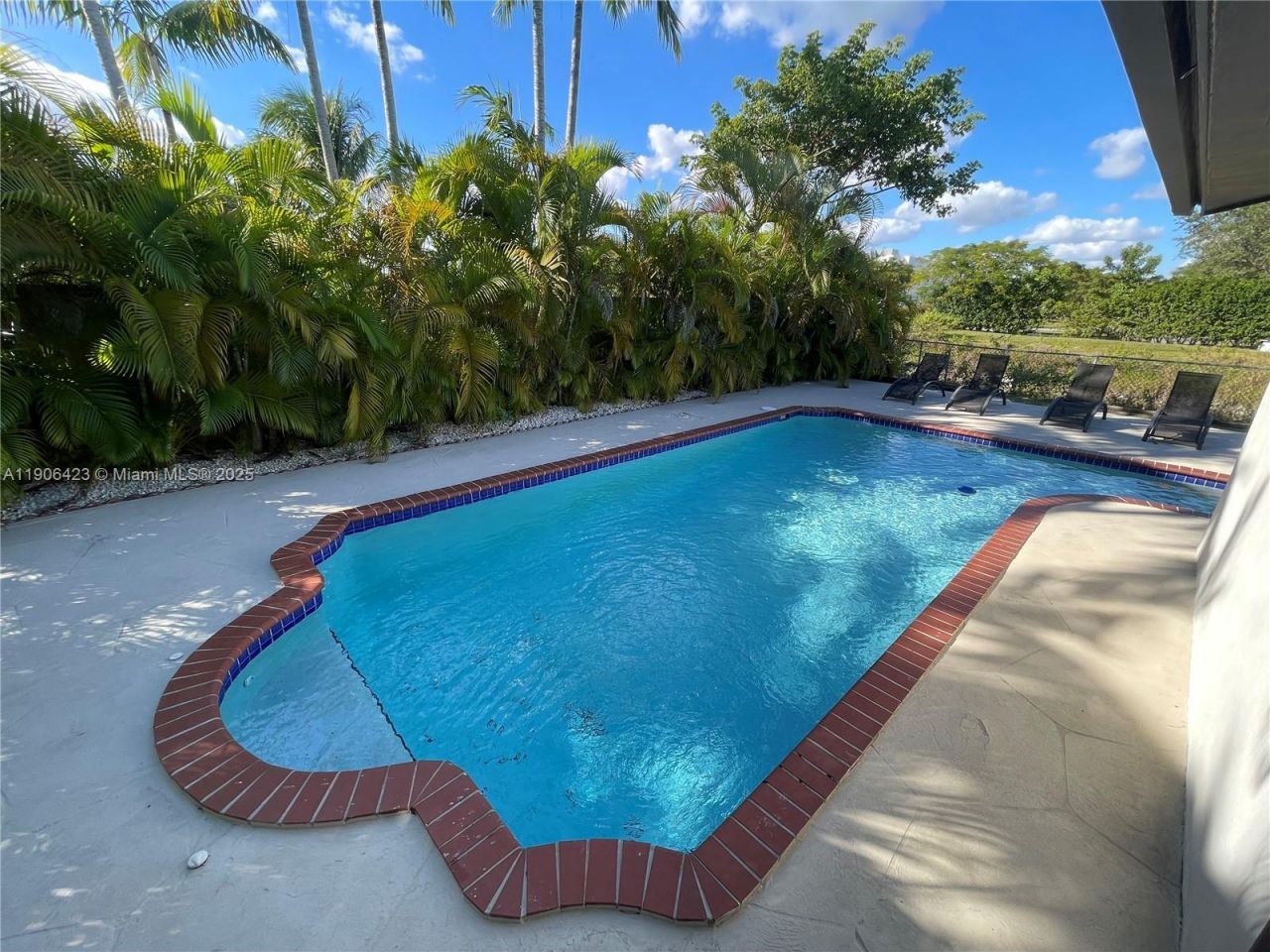 8005 SW 106 Street, Miami, FL 33156 Photo