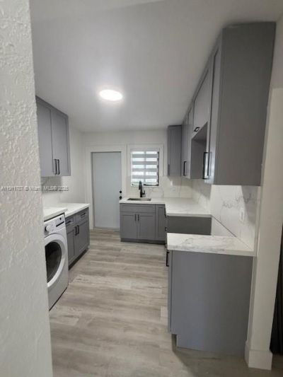 1301 NW 68th Ter, Miami, FL 33147 Photo