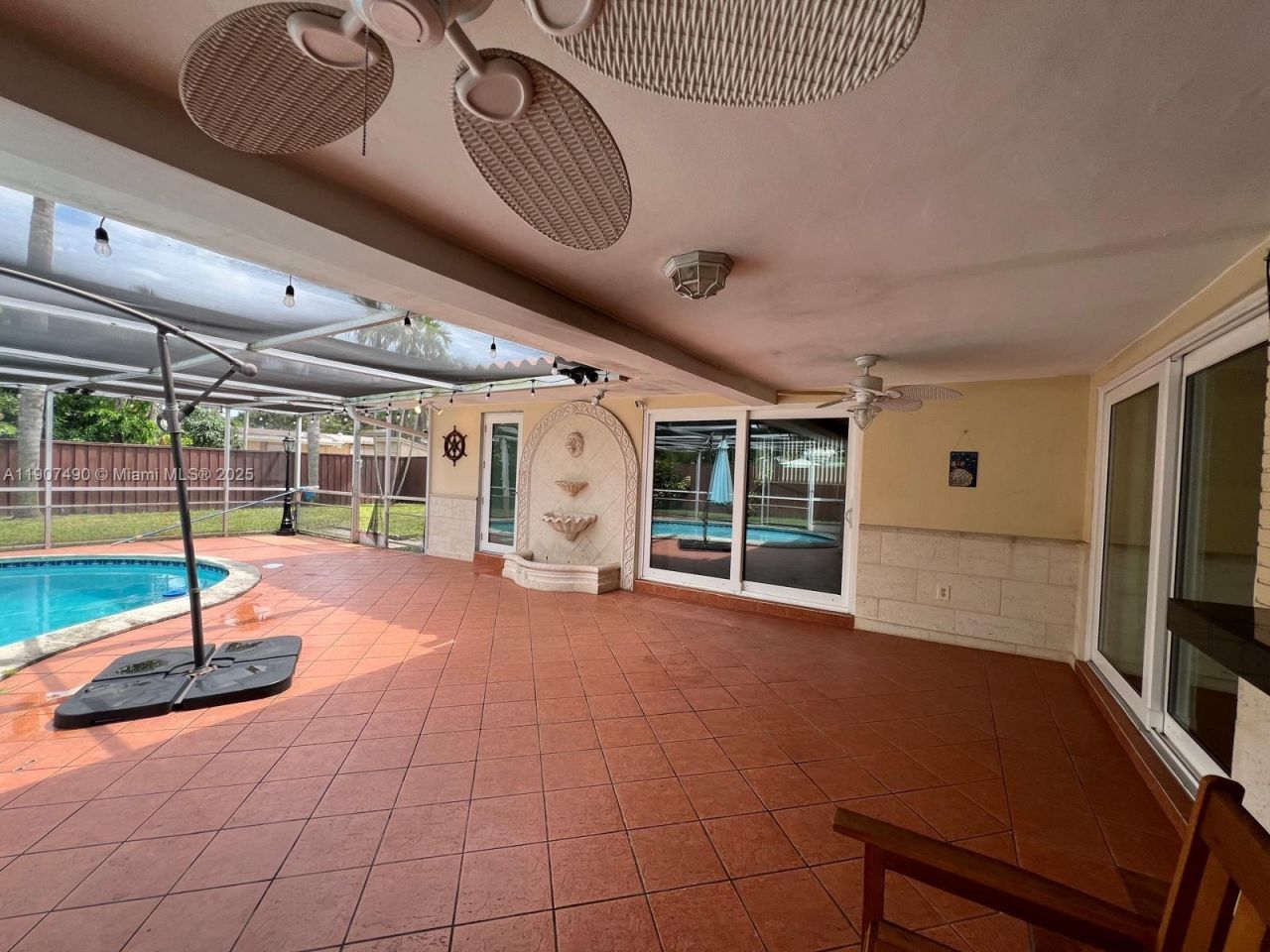 2001 N 41st Ave, Hollywood, FL 33021 Photo