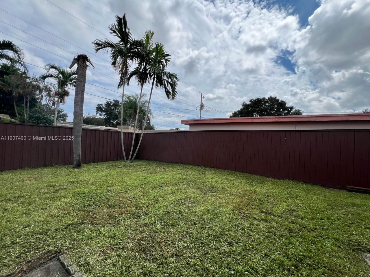 2001 N 41st Ave, Hollywood, FL 33021 Photo