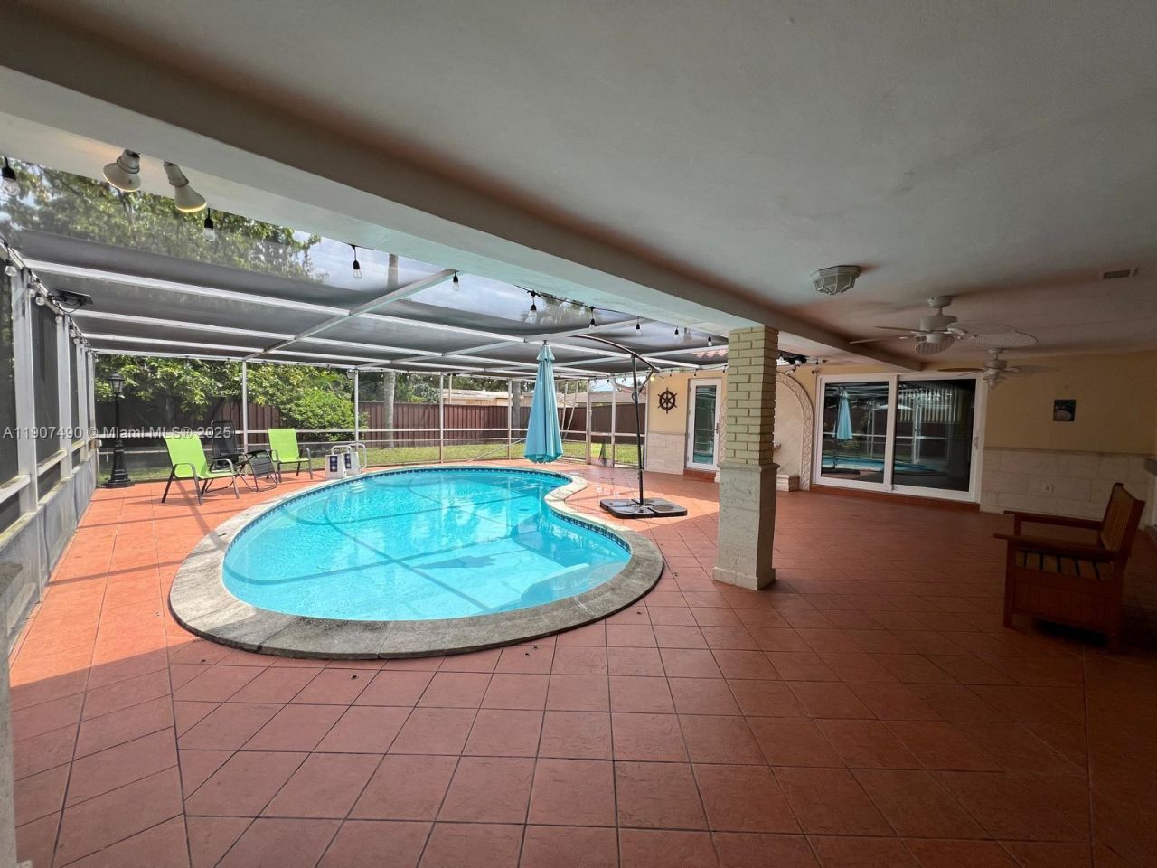 2001 N 41st Ave, Hollywood, FL 33021 Photo