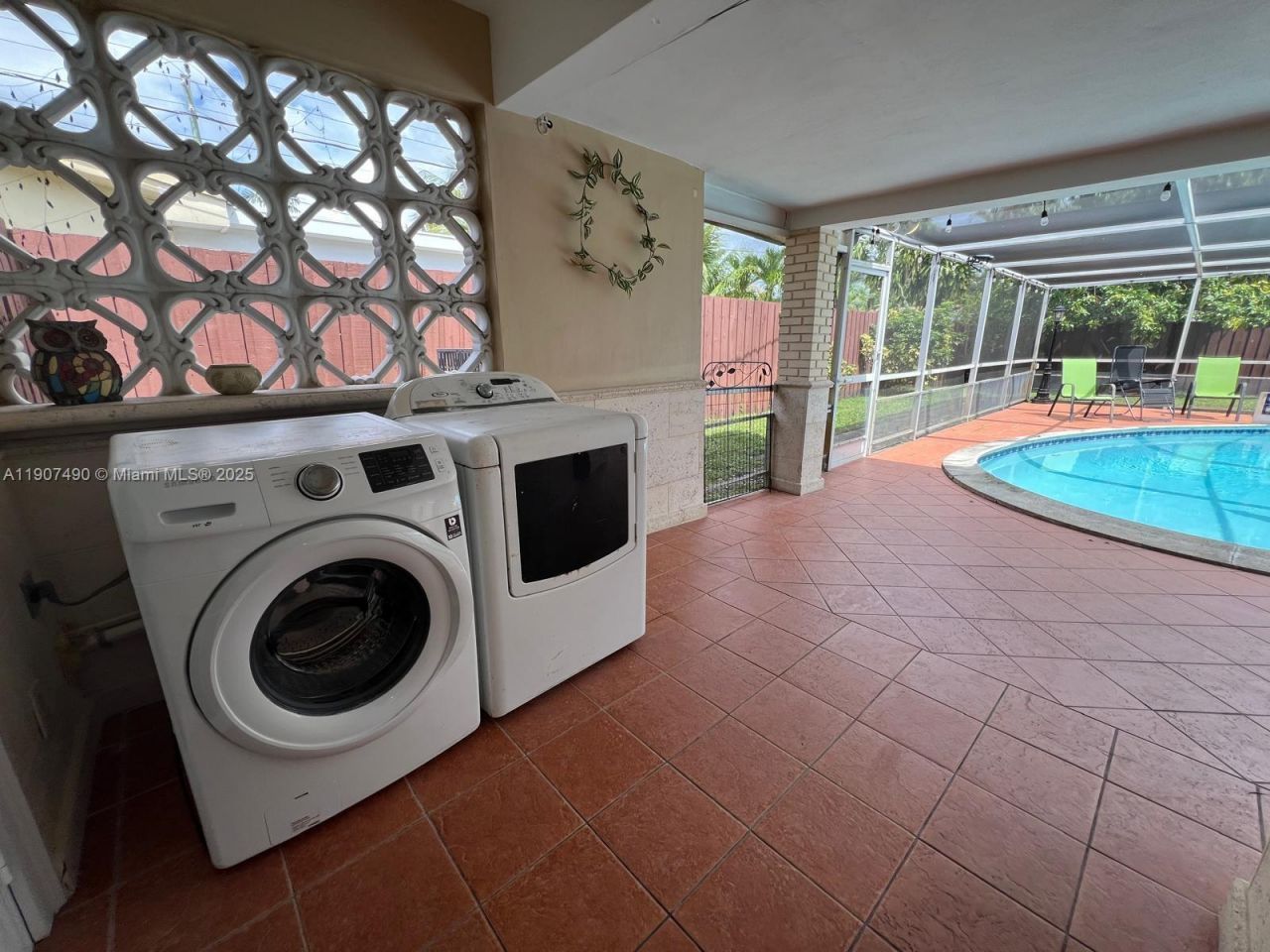 2001 N 41st Ave, Hollywood, FL 33021 Photo