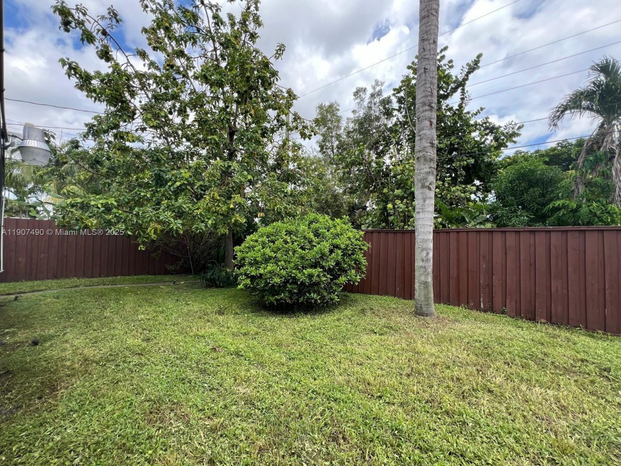 2001 N 41st Ave, Hollywood, FL 33021 Photo