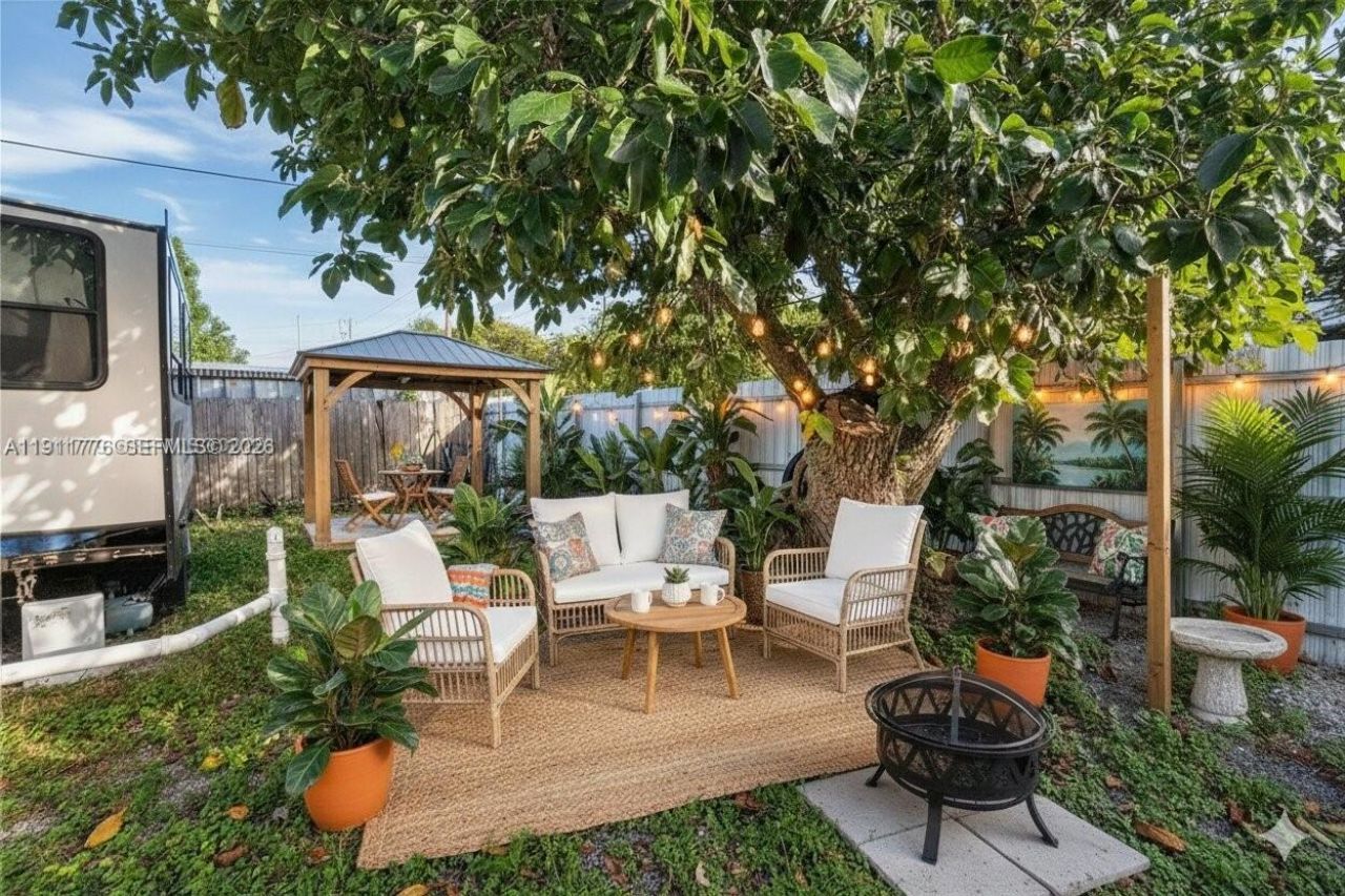 740 135 St, North Miami, FL 33168 Photo