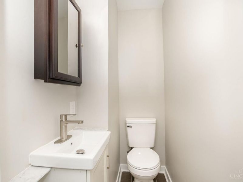 1421 Jefferson Avenue, Reading, OH 45215 Photo 8
