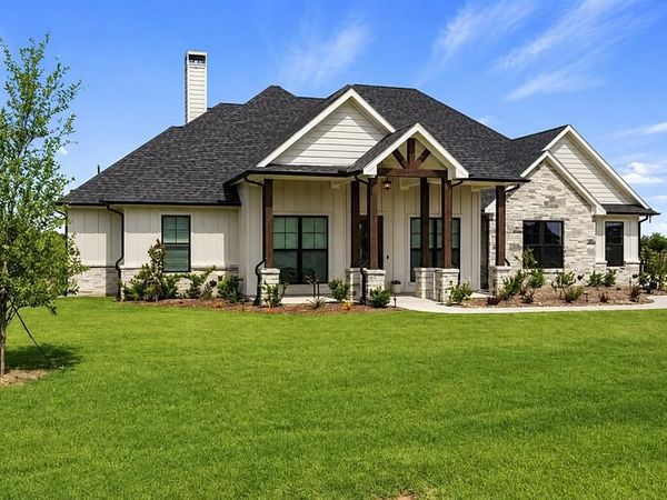 4761 Sarah Drive, Caddo Mills, TX 75135