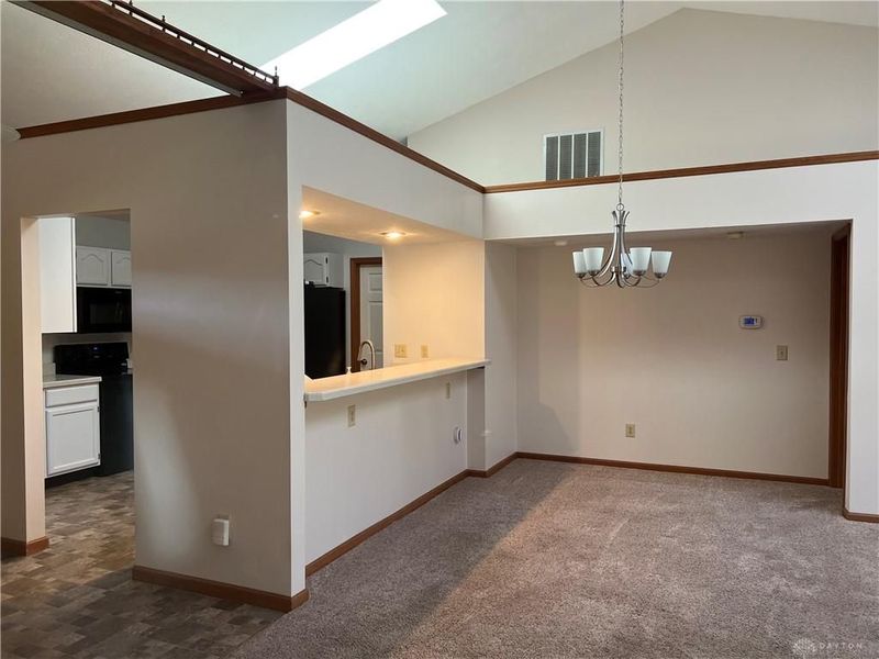 3126 Lakeview Court, Unit 3126, Springfield, OH 45503 Photo 6