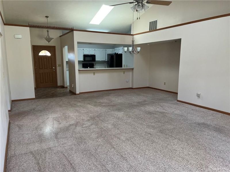 3126 Lakeview Court, Unit 3126, Springfield, OH 45503 Photo 8