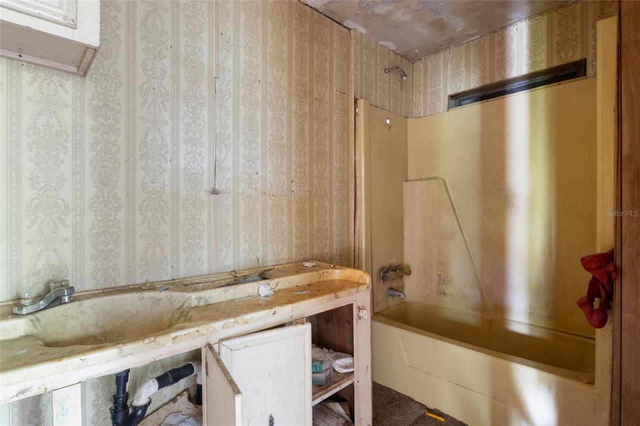 465 Hazzard Lane, Cantonment, FL 32533 Photo