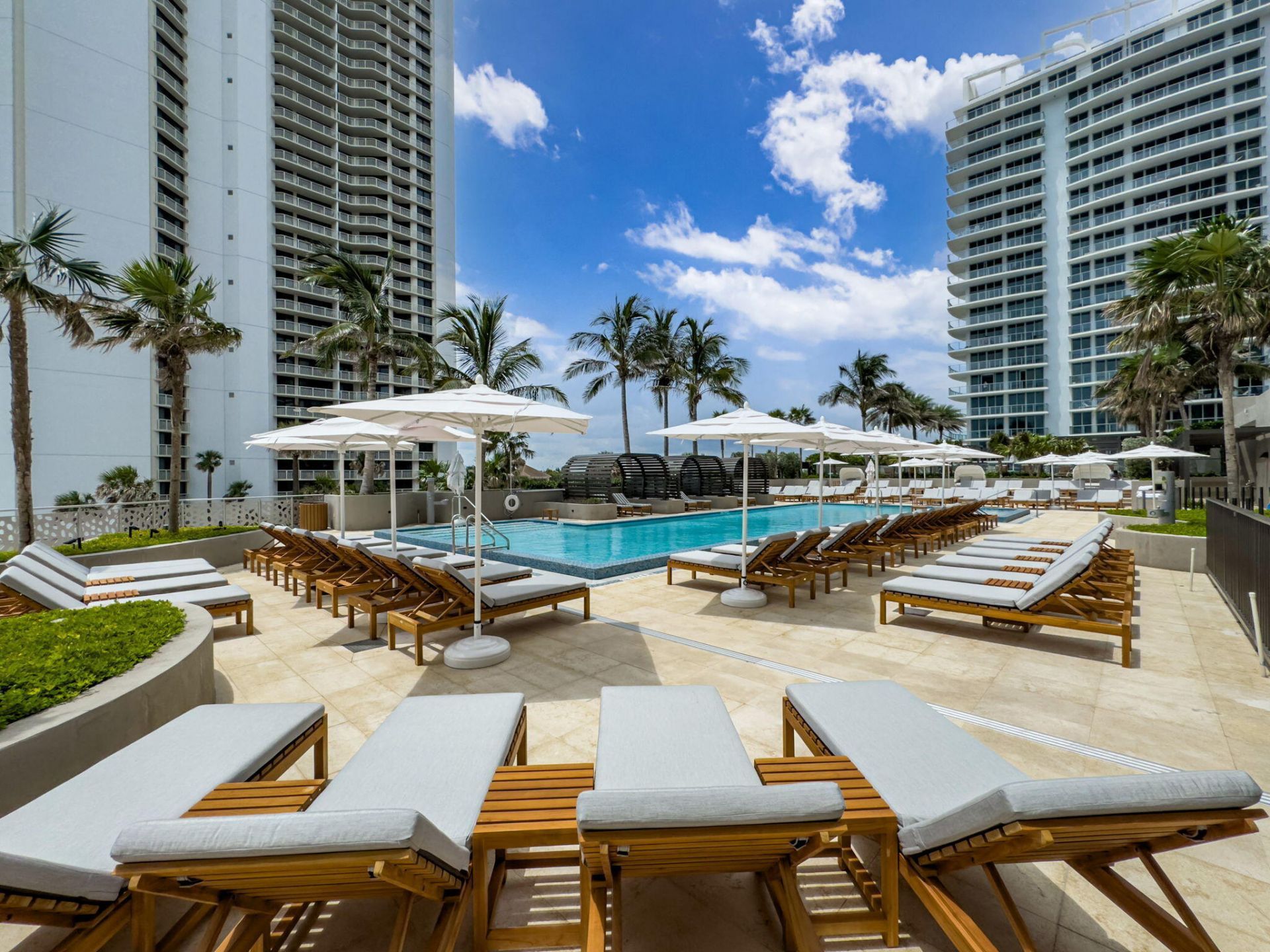 3100 N Ocean Drive, Unit P-805, Singer Island, FL 33404 Photo
