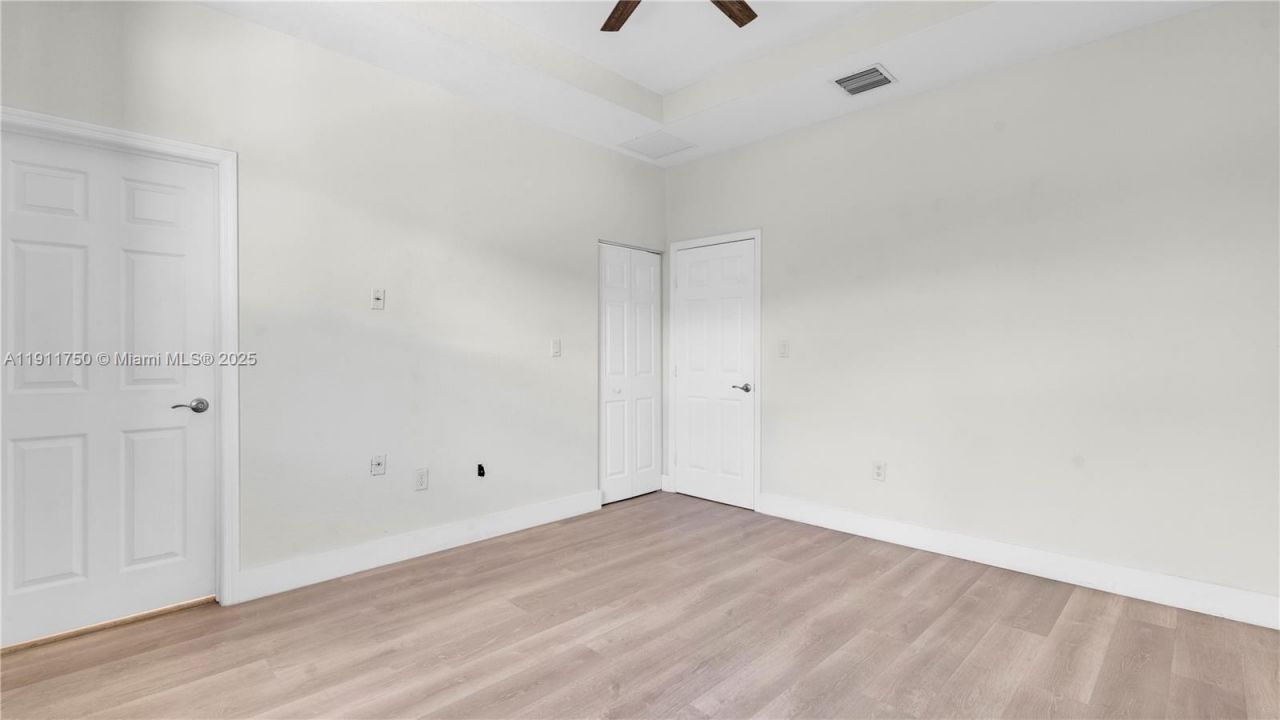 10547 W 34th Ct, Hialeah, FL 33018 Photo