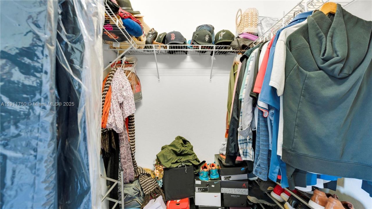 10547 W 34th Ct, Hialeah, FL 33018 Photo