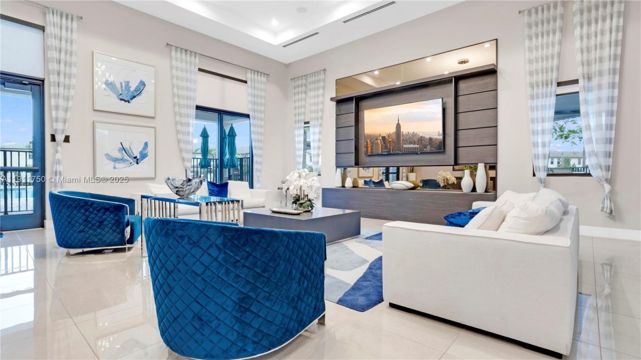 10547 W 34th Ct, Hialeah, FL 33018 Photo