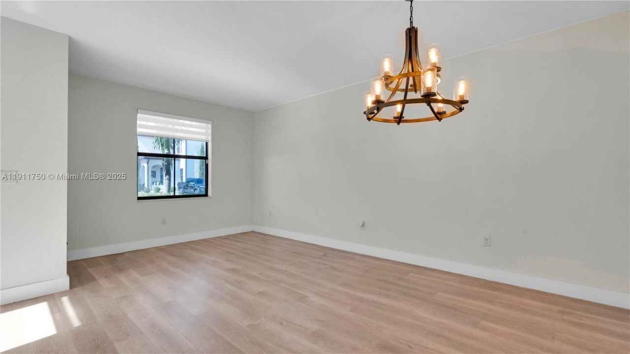 10547 W 34th Ct, Hialeah, FL 33018 Photo