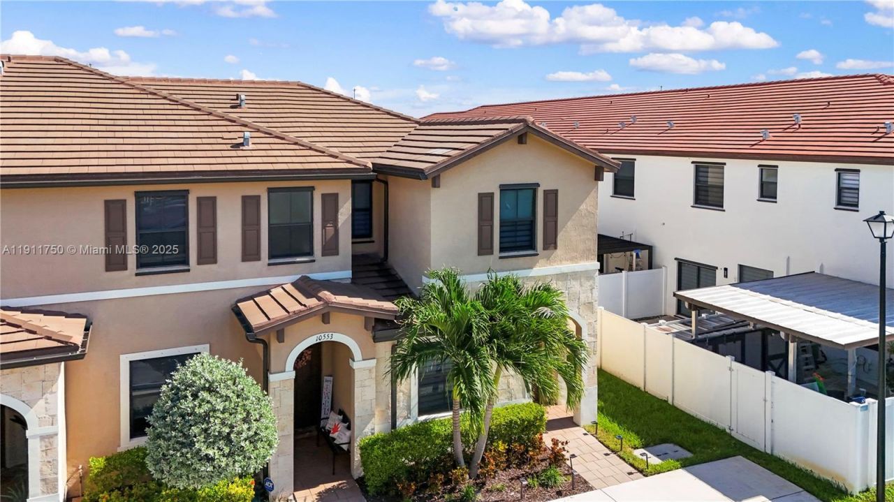 10547 W 34th Ct, Hialeah, FL 33018 Photo