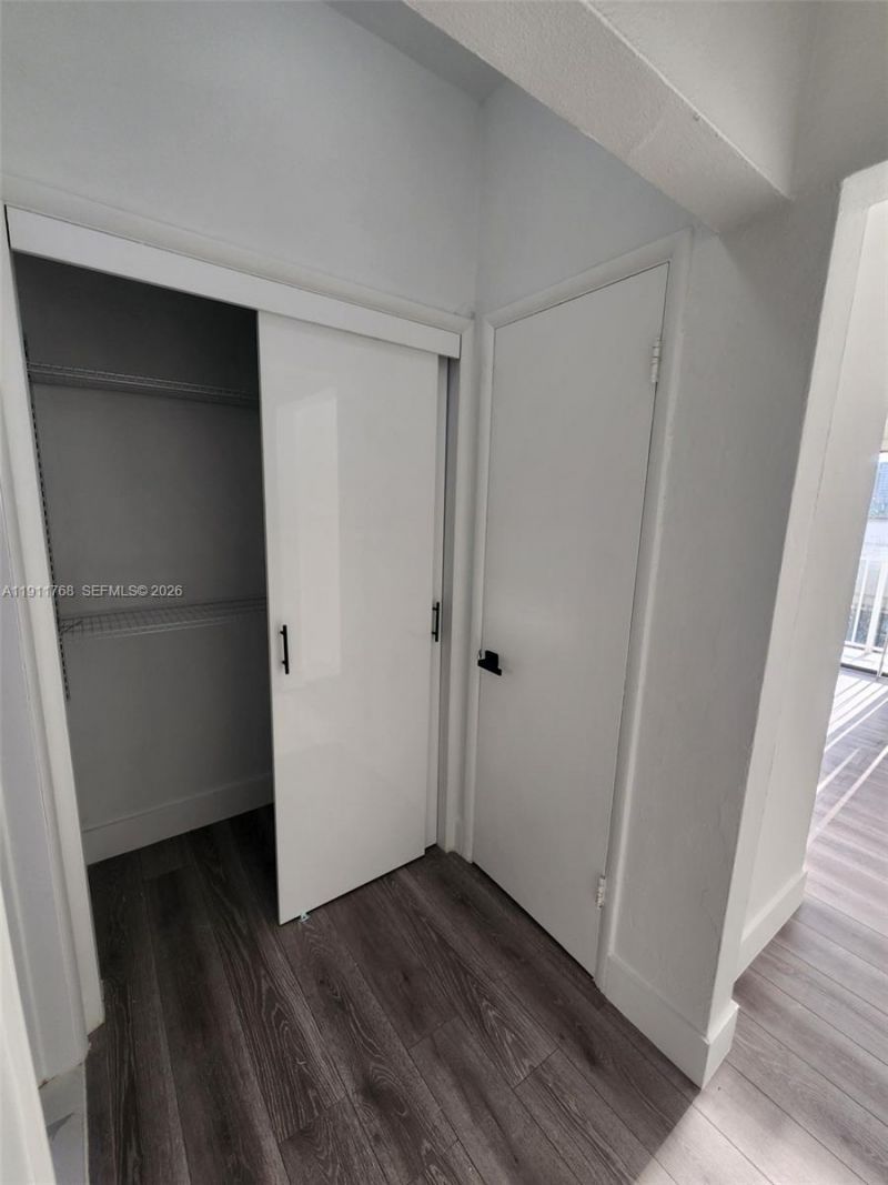 2101 Normandy Dr, Unit 216, Miami Beach, FL 33141 Photo