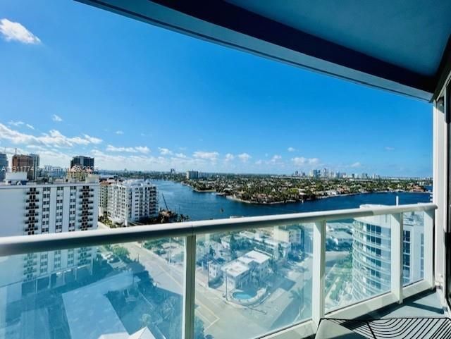 3101 Bayshore Dr, Unit 1701, Fort Lauderdale, FL 33304 Photo