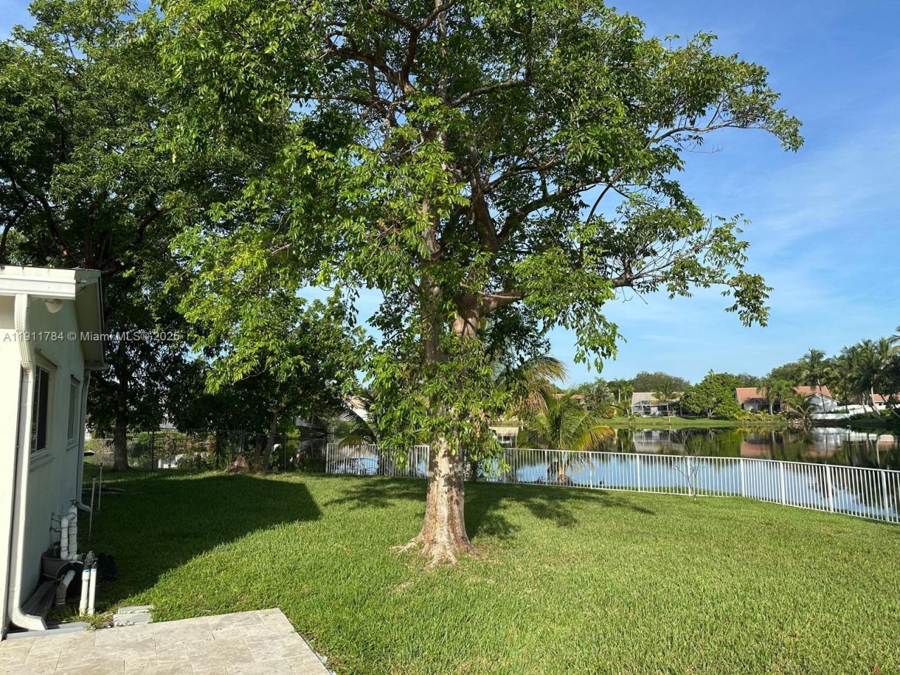 10563 NW 4th St, Plantation, FL 33324 Photo