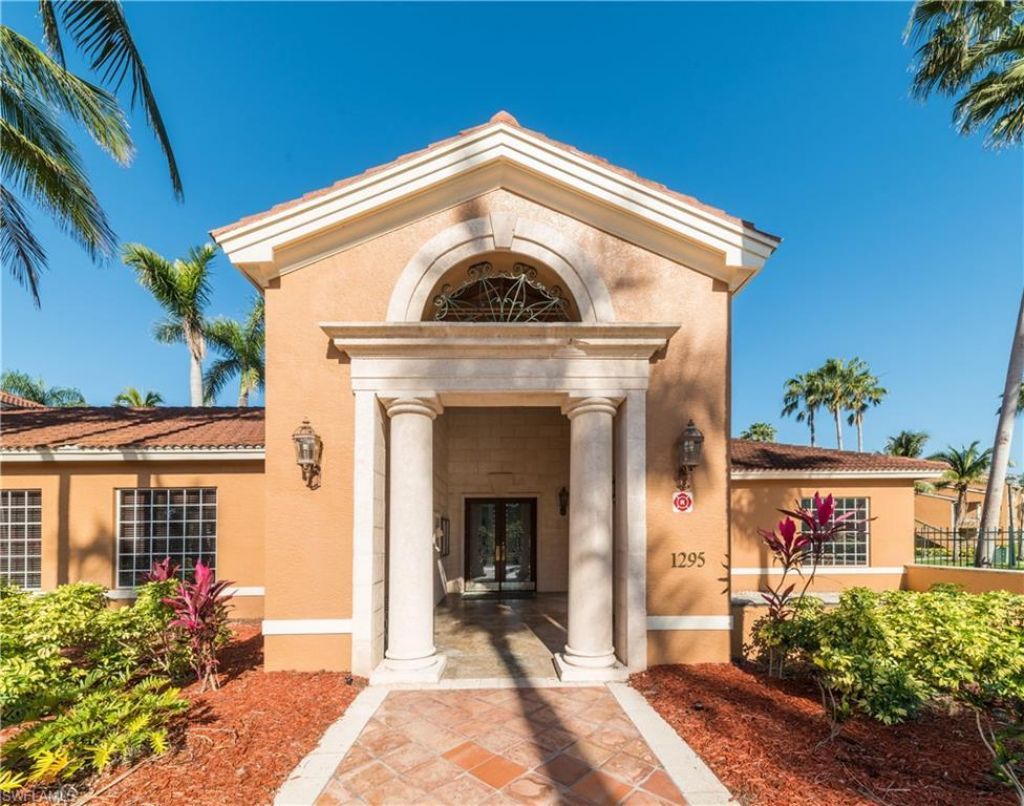 1230 Wildwood Lakes Blvd, Unit 105, Naples, FL 34104 Photo