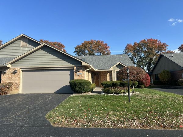 3126 Lakeview Court, Unit 3126, Springfield, OH 45503
