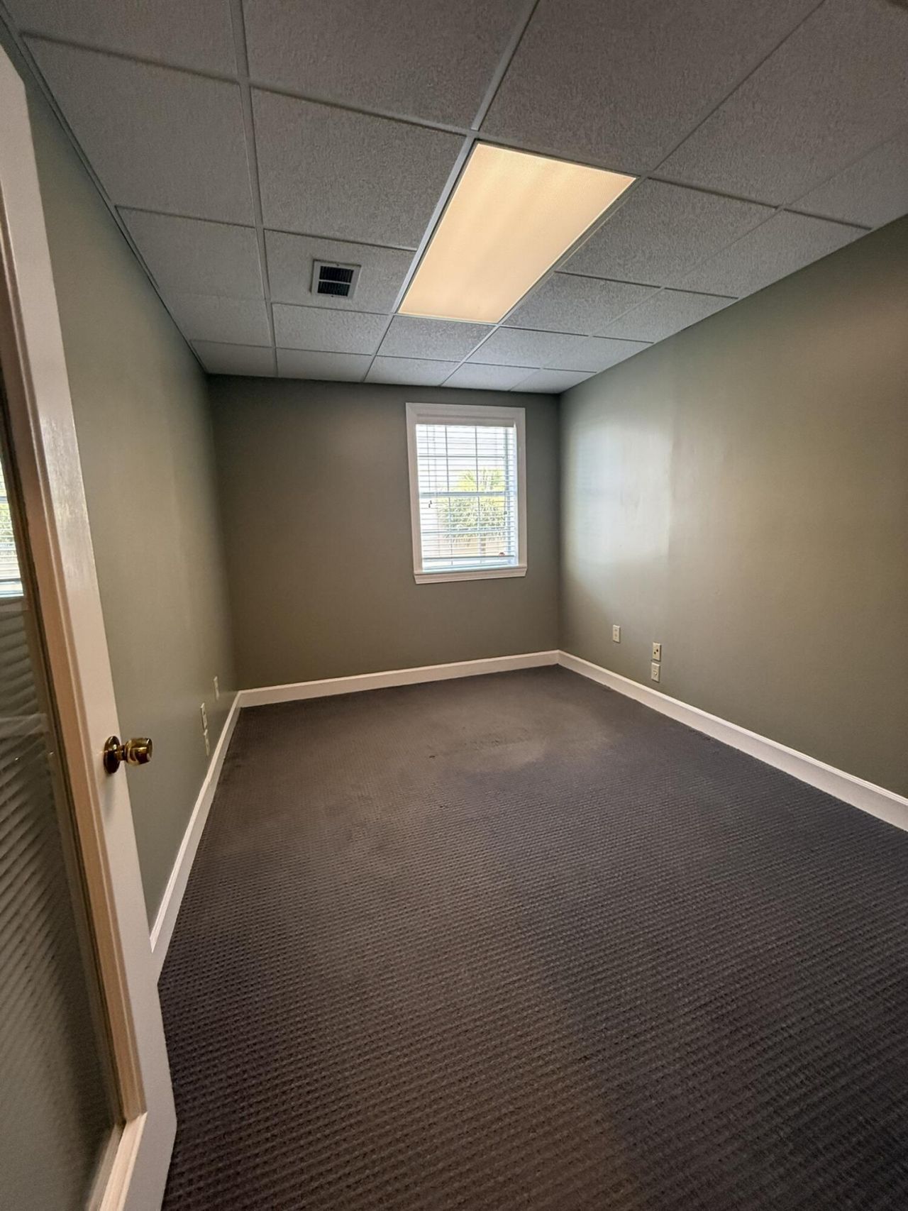 180 E Bay Street Photo 5