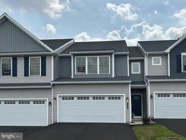 132 MAGNOLIA DRIVE, MIDDLETOWN, PA 17057