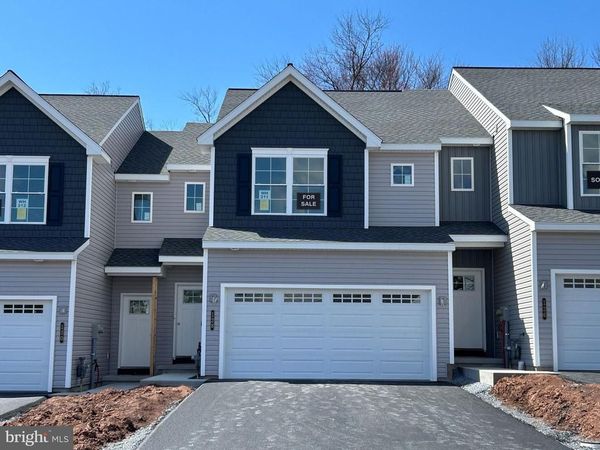 128 MAGNOLIA DRIVE, MIDDLETOWN, PA 17057