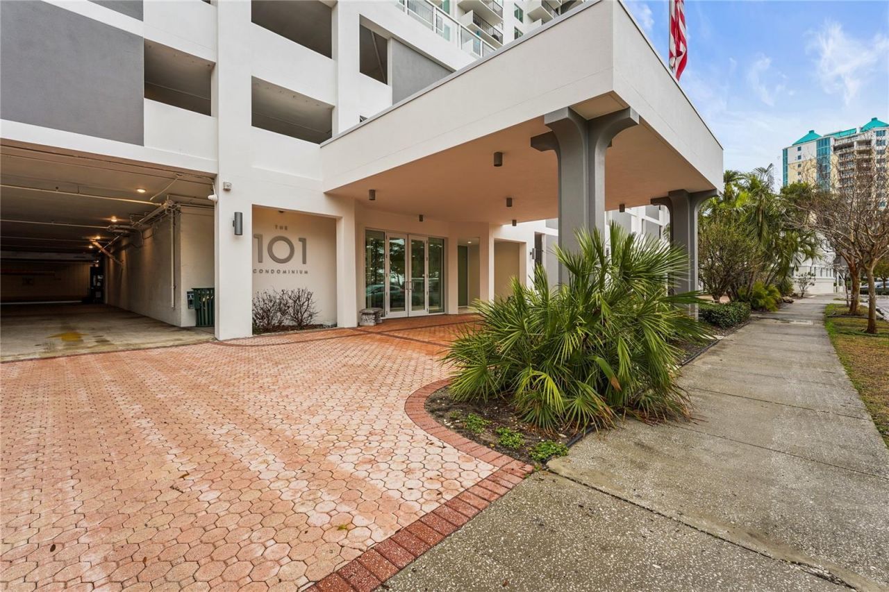 101 S Gulfstream Avenue, Unit 12C, Sarasota, FL 34236 Photo