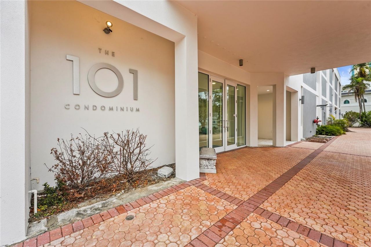 101 S Gulfstream Avenue, Unit 12C, Sarasota, FL 34236 Photo