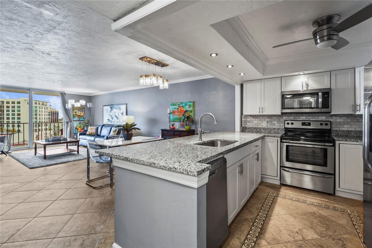 101 S Gulfstream Avenue, Unit 12C, Sarasota, FL 34236 Photo