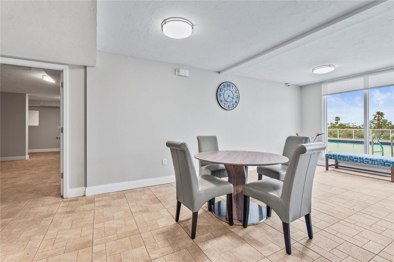 101 S Gulfstream Avenue, Unit 12C, Sarasota, FL 34236 Photo