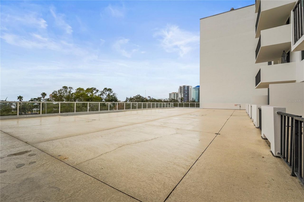 101 S Gulfstream Avenue, Unit 12C, Sarasota, FL 34236 Photo