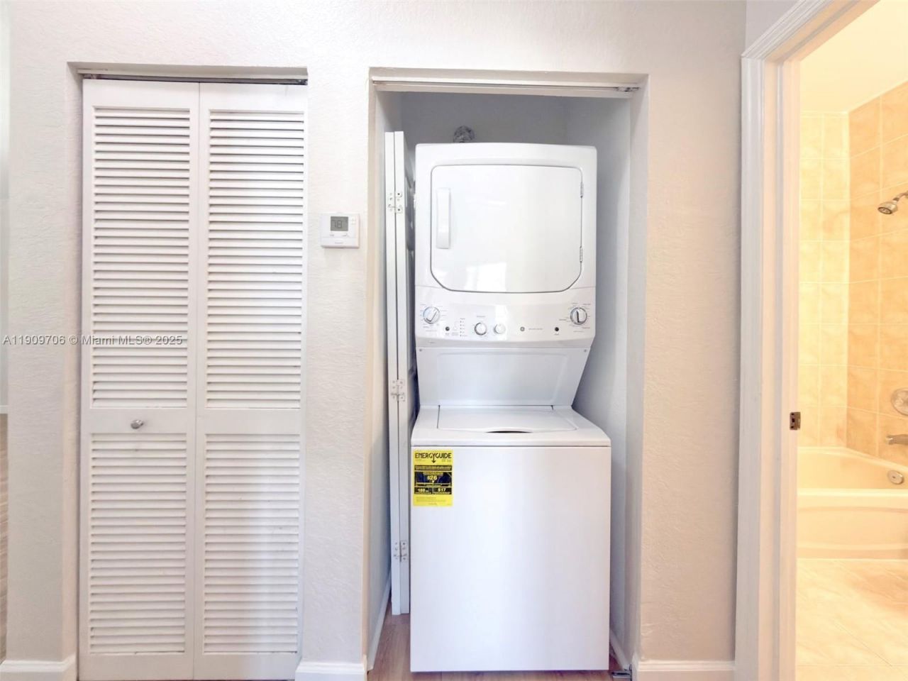 2610 NE 3rd Dr, Unit 203, Homestead, FL 33033 Photo