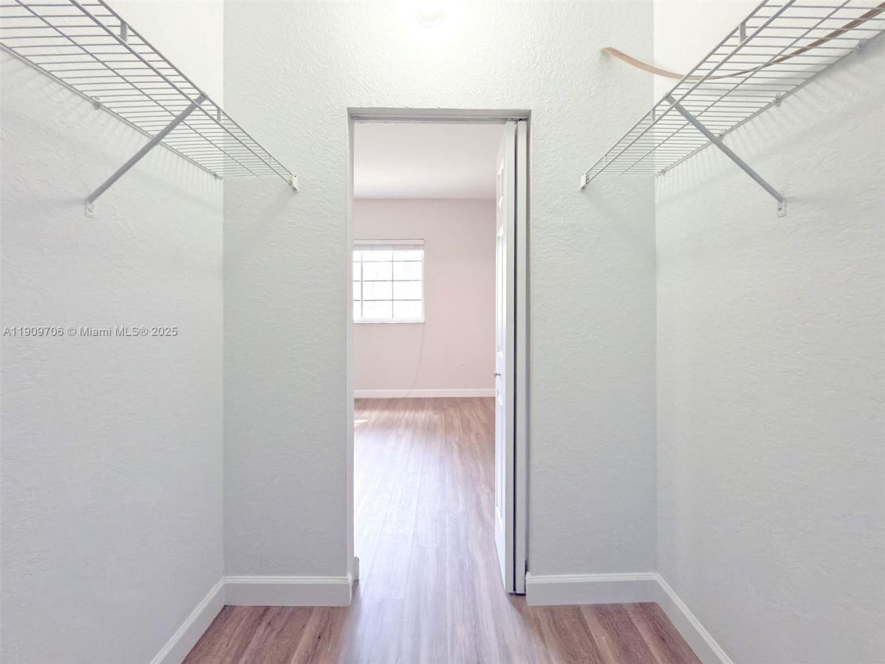 2610 NE 3rd Dr, Unit 203, Homestead, FL 33033 Photo