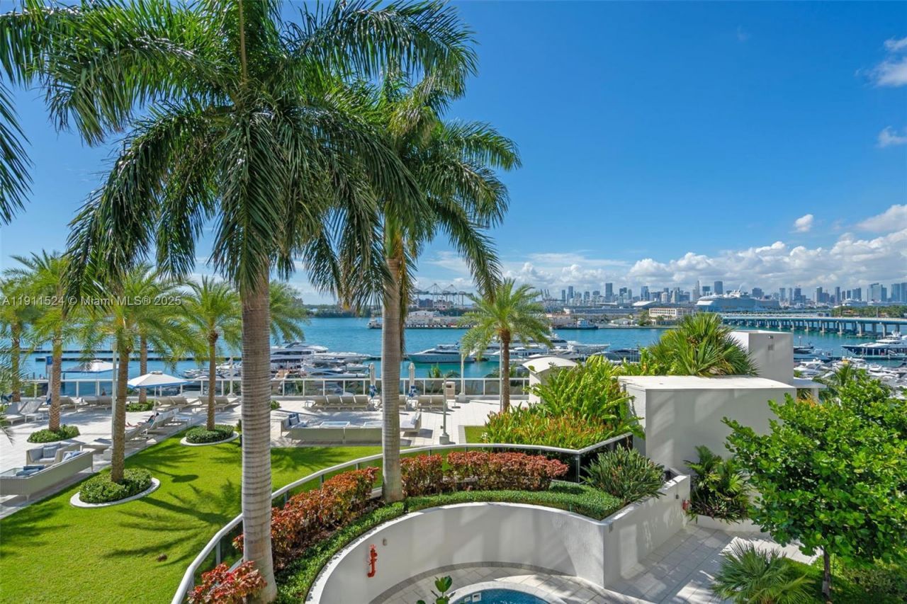 400 Alton Rd, Unit 706, Miami Beach, FL 33139 Photo
