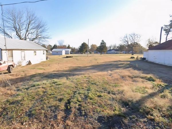 1119 S Dodd Street, Rector, AR 72461