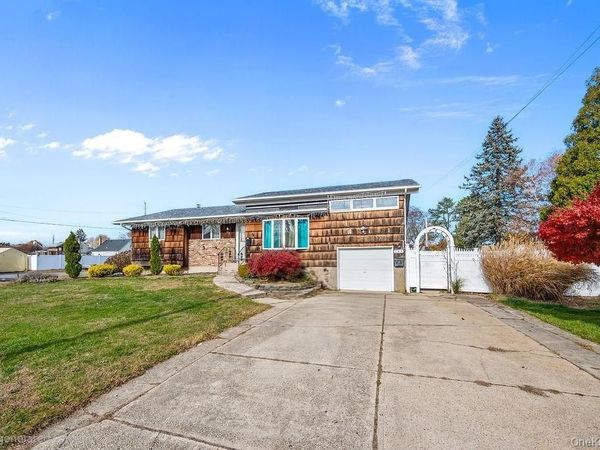 185 Throop Street, West Babylon, NY 11704